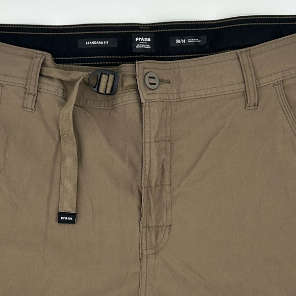 Men's NWOT Prana Brown Cargo Shorts Standard Fit size 38 x 8” inseam - Picture 2 of 6